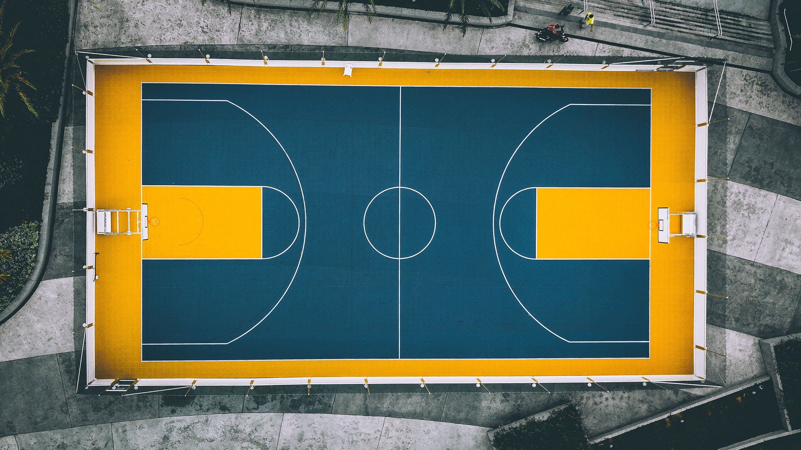 内马尔连败vs西班牙连胜,足球世界的冰火两重天